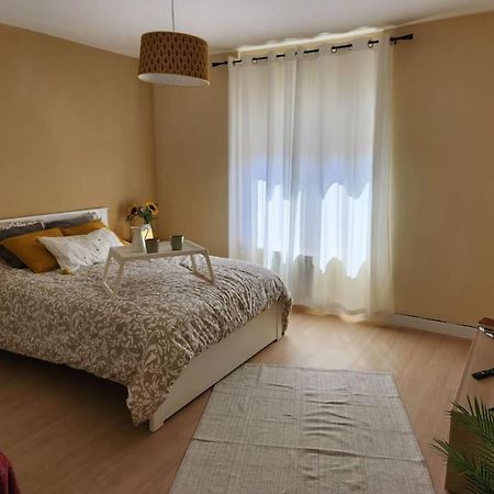 Moderno Apartamento Cerca Del Centro En レオン エクステリア 写真